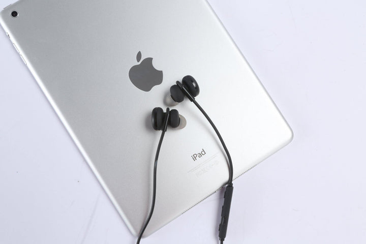 Play 8 Wireless Earbuds - Fitoorz